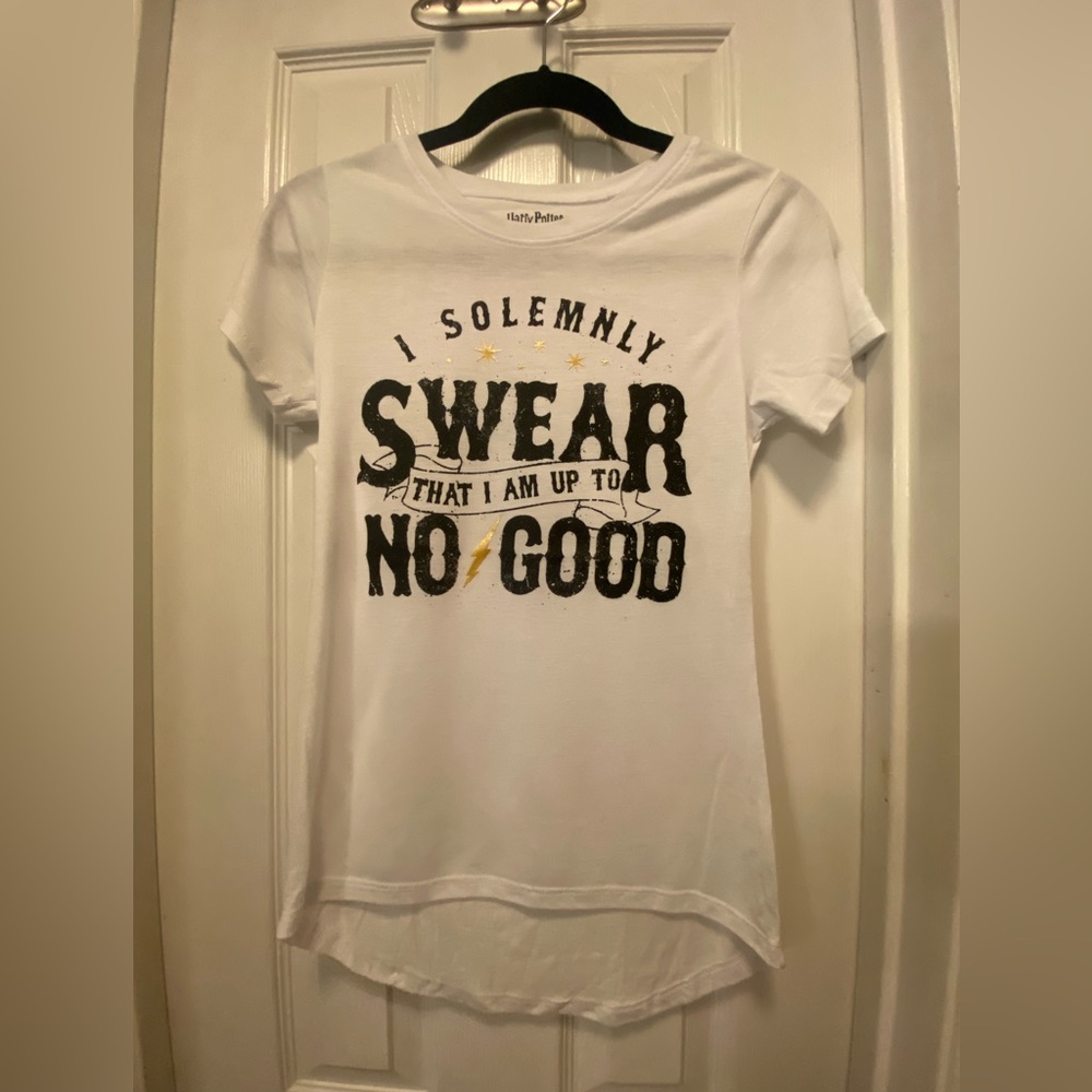 Official Harry Potter tee, size small
